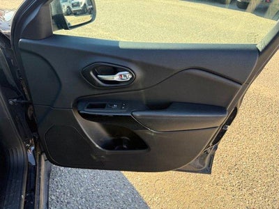 2021 Jeep Cherokee Altitude