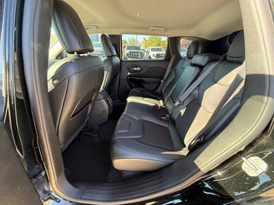 2021 Jeep Cherokee Altitude