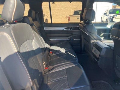 2023 Jeep Grand Wagoneer L Series III