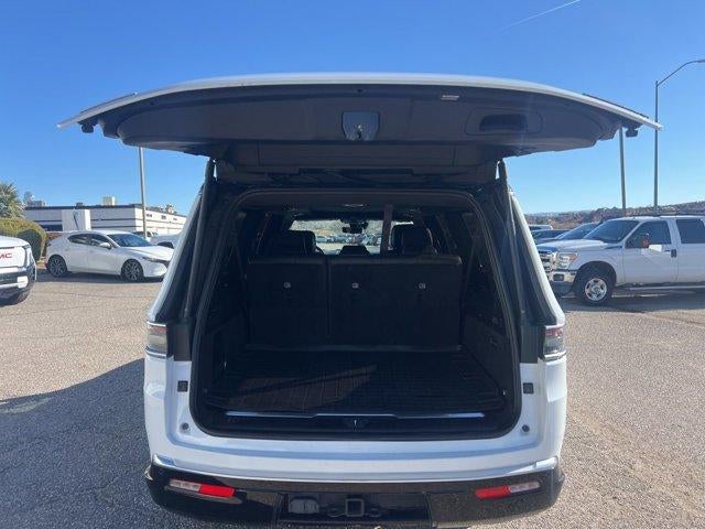 2023 Jeep Grand Wagoneer L Series III