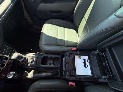 2025 Jeep Gladiator Mojave X