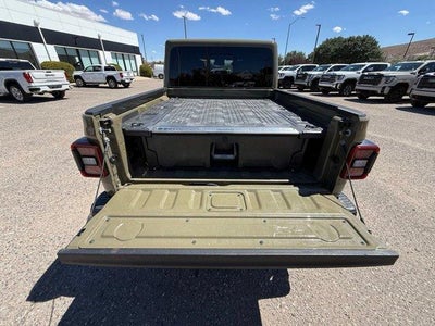 2025 Jeep Gladiator Mojave X