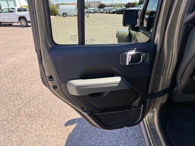2025 Jeep Gladiator Mojave X