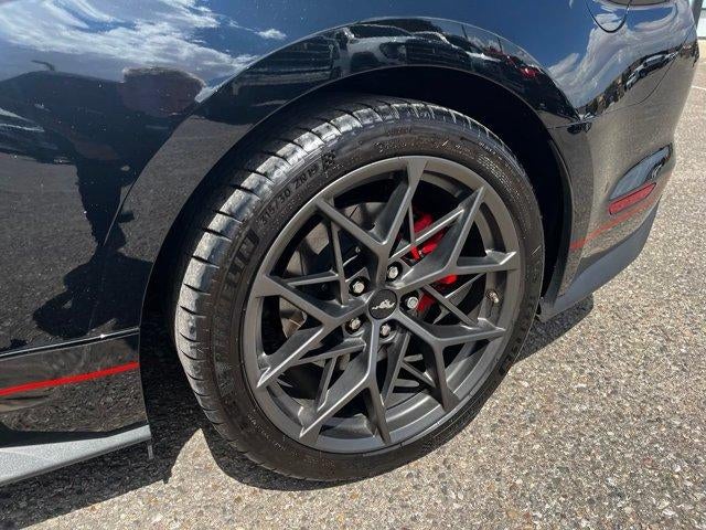 2022 Ford Mustang Mach 1