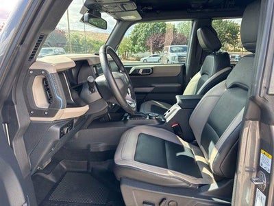 2023 Ford Bronco Base