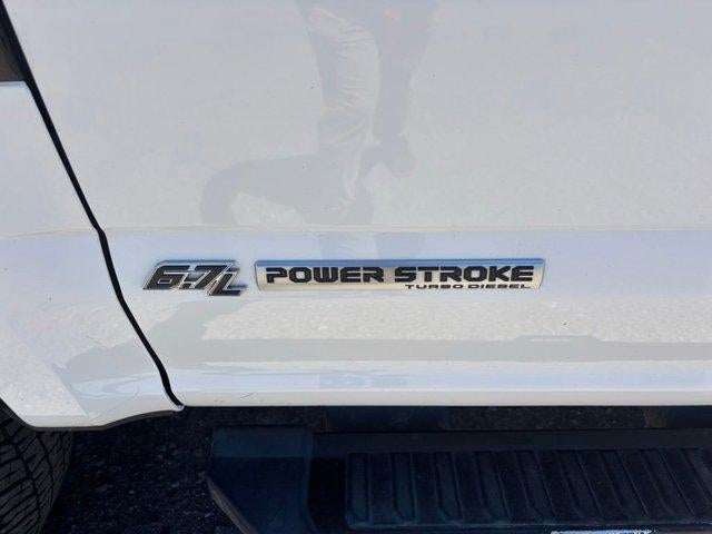 2022 Ford Super Duty F-350 SRW XL