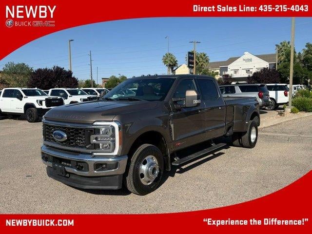 2023 Ford F-350 Lariat 4x4 Crew Cab 8' Box DRW's photo