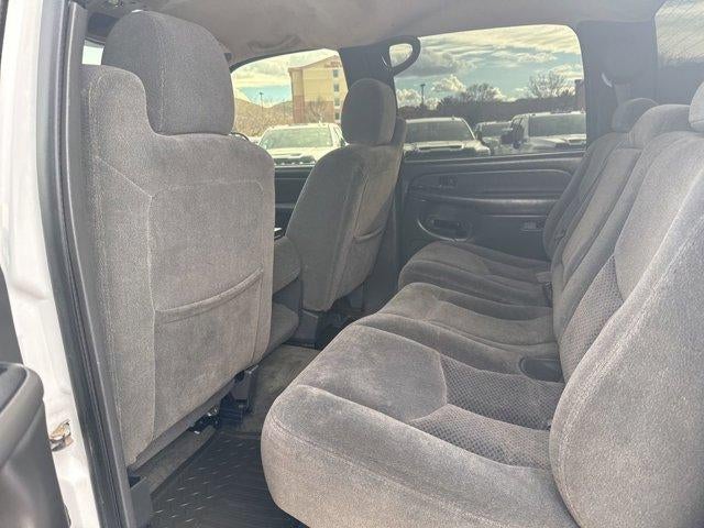 2004 Chevrolet Silverado 2500 HD LS