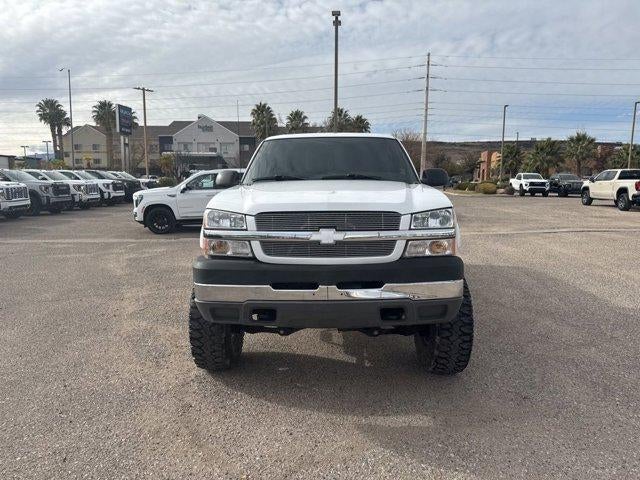2004 Chevrolet Silverado 2500 HD LS