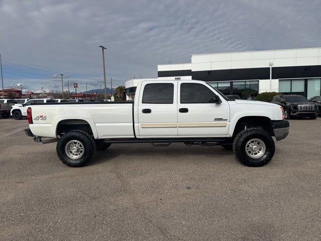 2004 Chevrolet Silverado 2500 HD LS