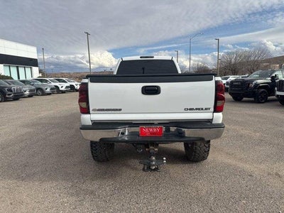 2004 Chevrolet Silverado 2500 HD LS