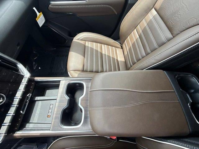 2027 GMC Acadia Denali Ultimate