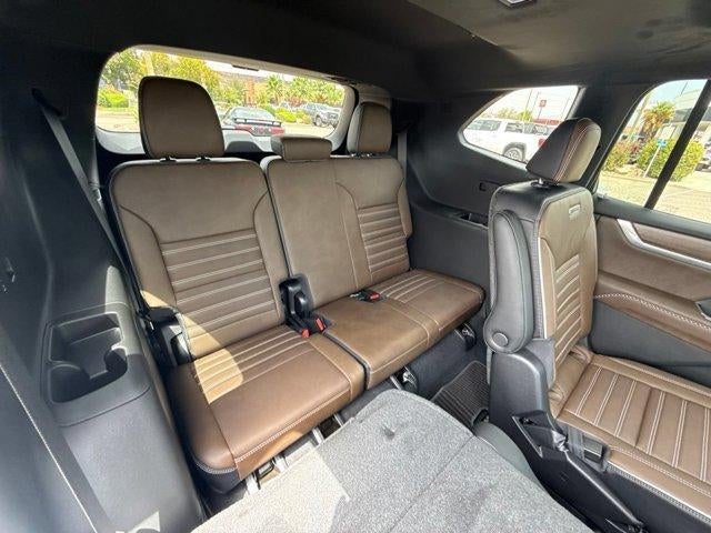 2027 GMC Acadia Denali Ultimate