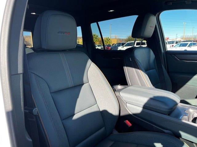 2024 GMC Acadia AT4