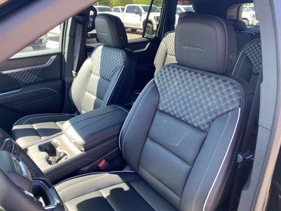 2025 GMC Acadia Denali