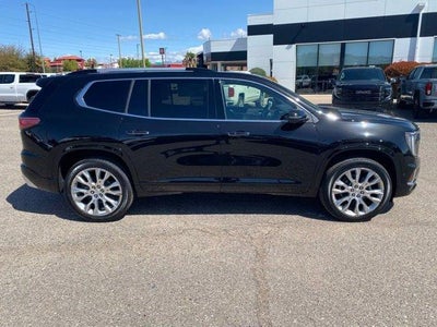 2025 GMC Acadia Denali