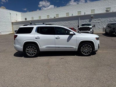 2022 GMC Acadia Denali
