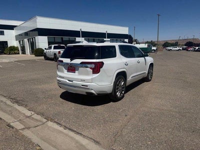 2023 GMC Acadia Denali