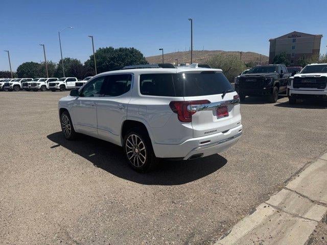 2023 GMC Acadia Denali
