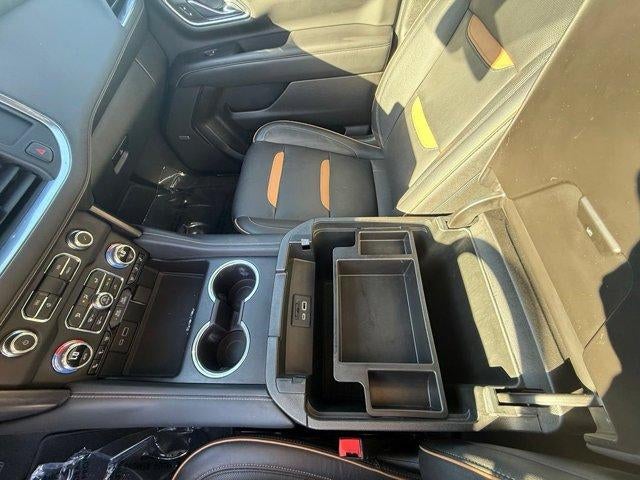 2021 GMC Yukon AT4