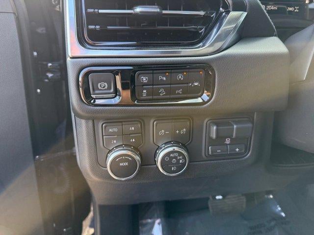 2026 GMC Yukon Denali - Photo 13