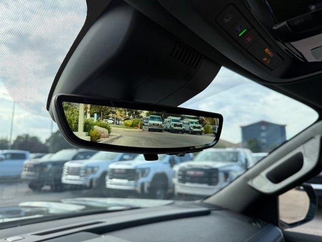 2026 GMC Yukon Denali - Photo 18