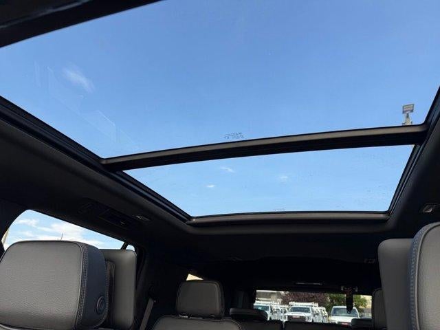 2026 GMC Yukon Denali - Photo 19