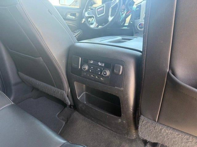 2017 GMC Yukon XL SLT