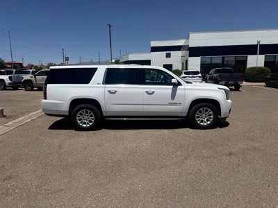 2017 GMC Yukon XL SLT