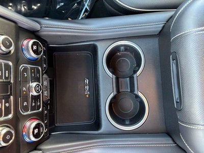 2022 GMC Yukon XL SLT