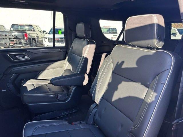 2022 GMC Yukon XL SLT