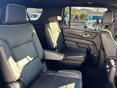 2022 GMC Yukon XL SLT