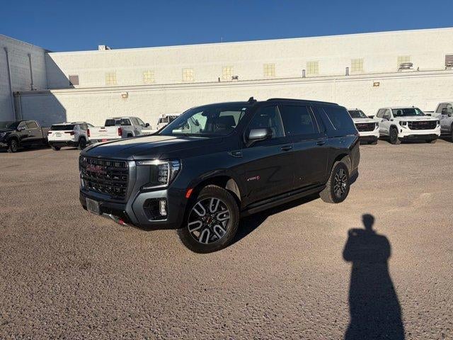 2021 GMC Yukon XL AT4