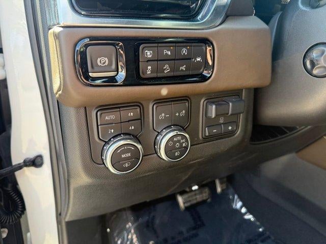 2025 GMC Yukon XL Denali Ultimate
