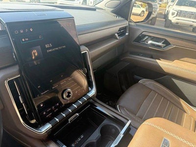 2025 GMC Yukon XL Denali Ultimate