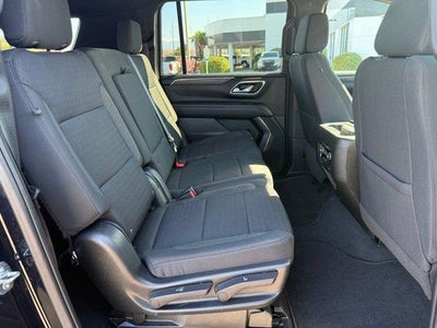 2023 Chevrolet Suburban LS