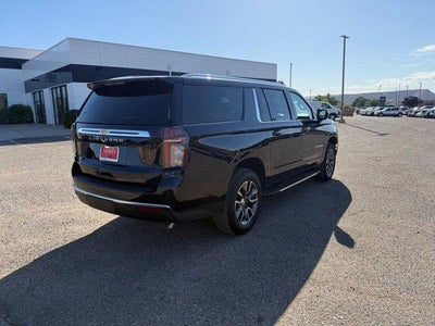2023 Chevrolet Suburban LS