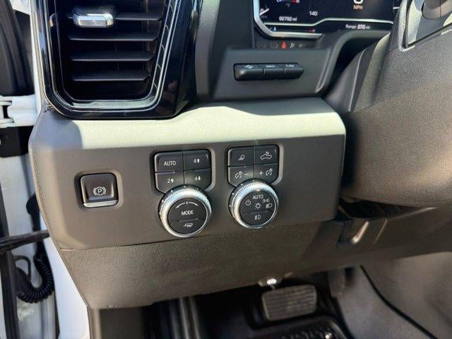2024 GMC Sierra 3500 HD AT4