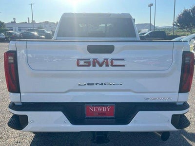 2025 GMC Sierra 2500 HD Denali