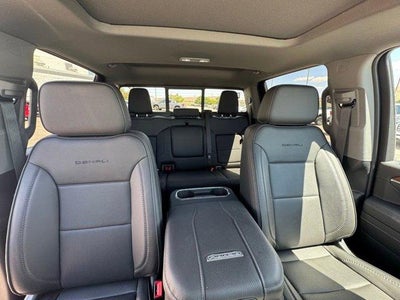 2025 GMC Sierra 2500 HD Denali