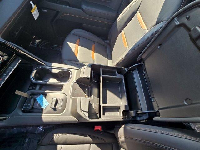 2026 GMC Sierra 3500HD AT4 - Photo 18