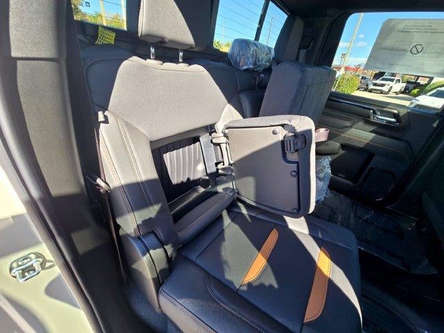 2026 GMC Sierra 3500HD AT4 - Photo 25
