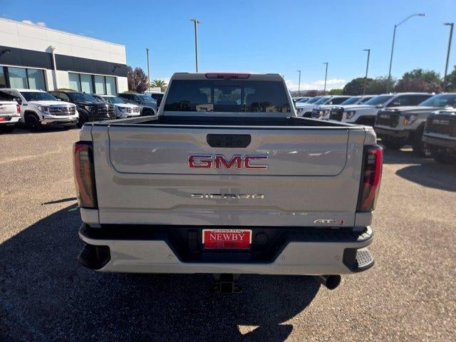 2026 GMC Sierra 3500HD AT4 - Photo 7
