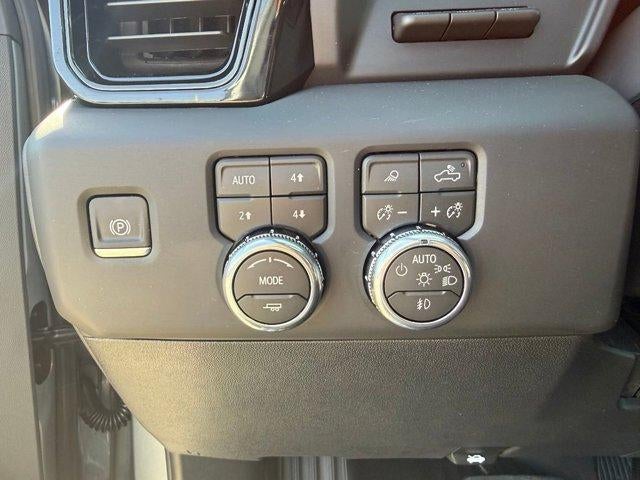 2026 GMC Sierra 3500HD AT4 - Photo 18