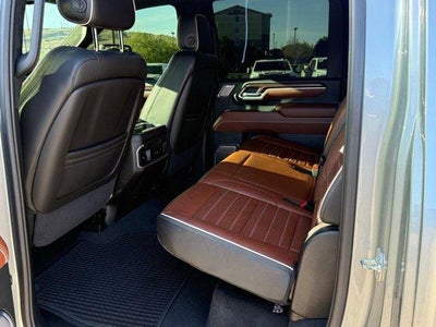 2025 GMC Sierra 3500 HD Denali Ultimate