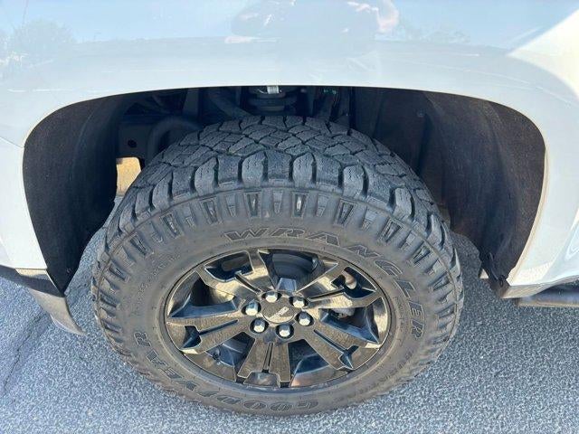 2022 GMC Canyon AT4 - Cloth