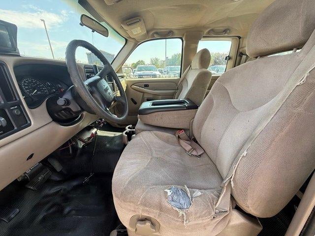 2002 GMC Sierra 2500 HD Base