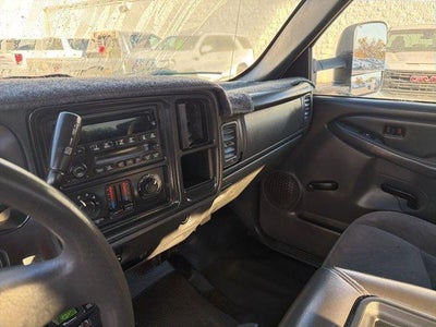 2005 GMC Sierra 3500 HD SRW
