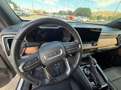 2025 GMC Canyon AT4