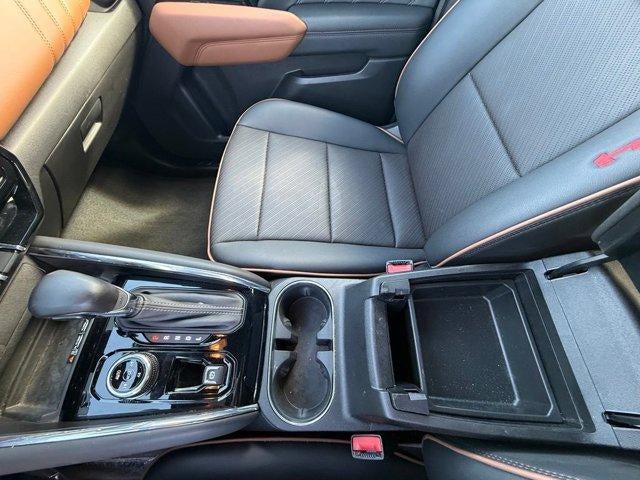 2025 GMC Canyon AT4